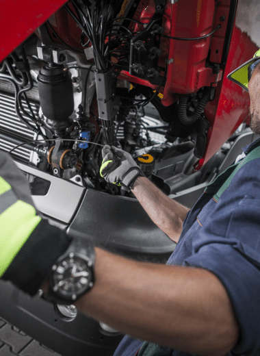 Serwis i naprawa pojazdów ciężarowych KAK-TRANS Poręba Zawiercie